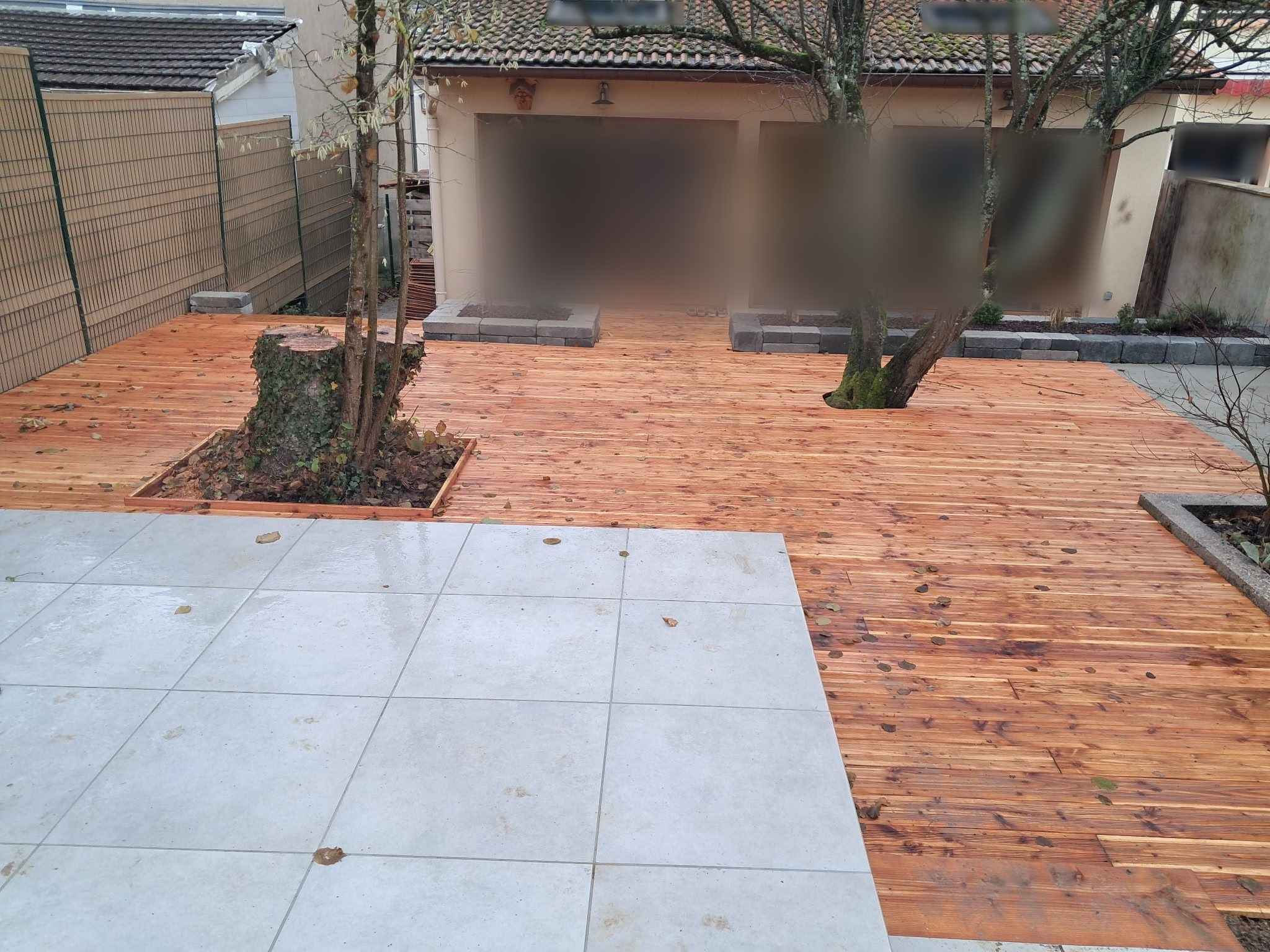 Terrasse en bois réalisée par Paysages König